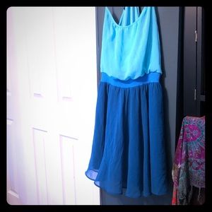 Adorable color block sun dress 👗